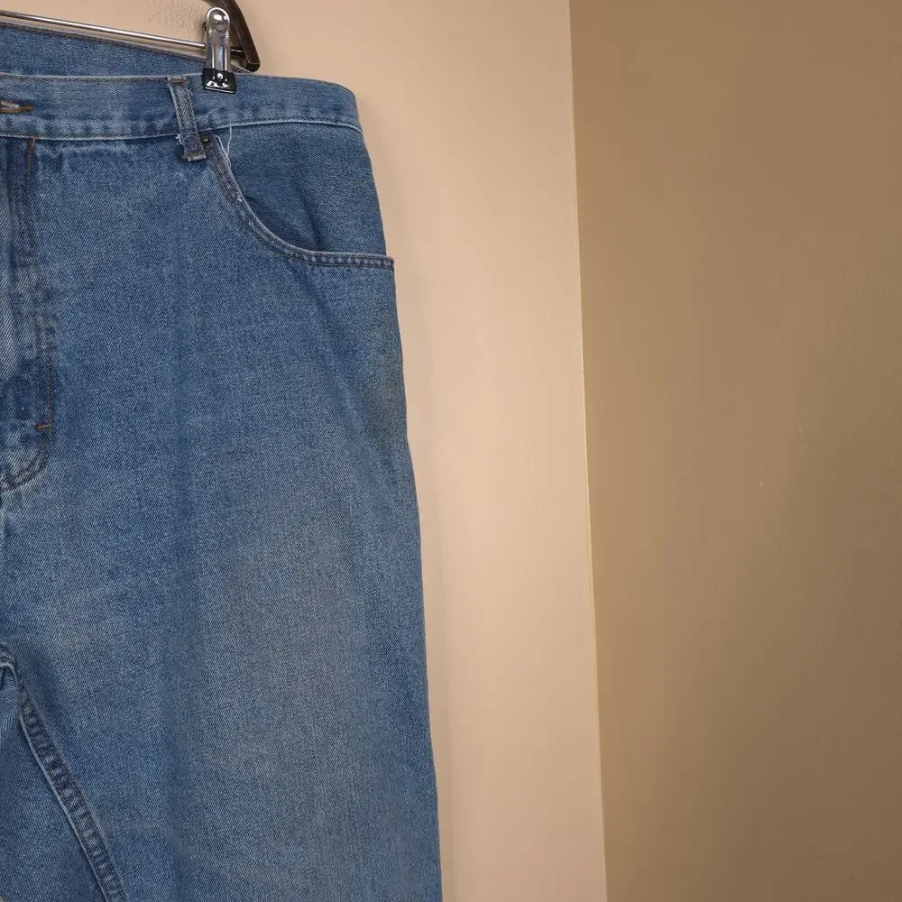 Big Creek Clothing Relaxed Fit Medium Wash Straight Leg Jeans Size 44x32